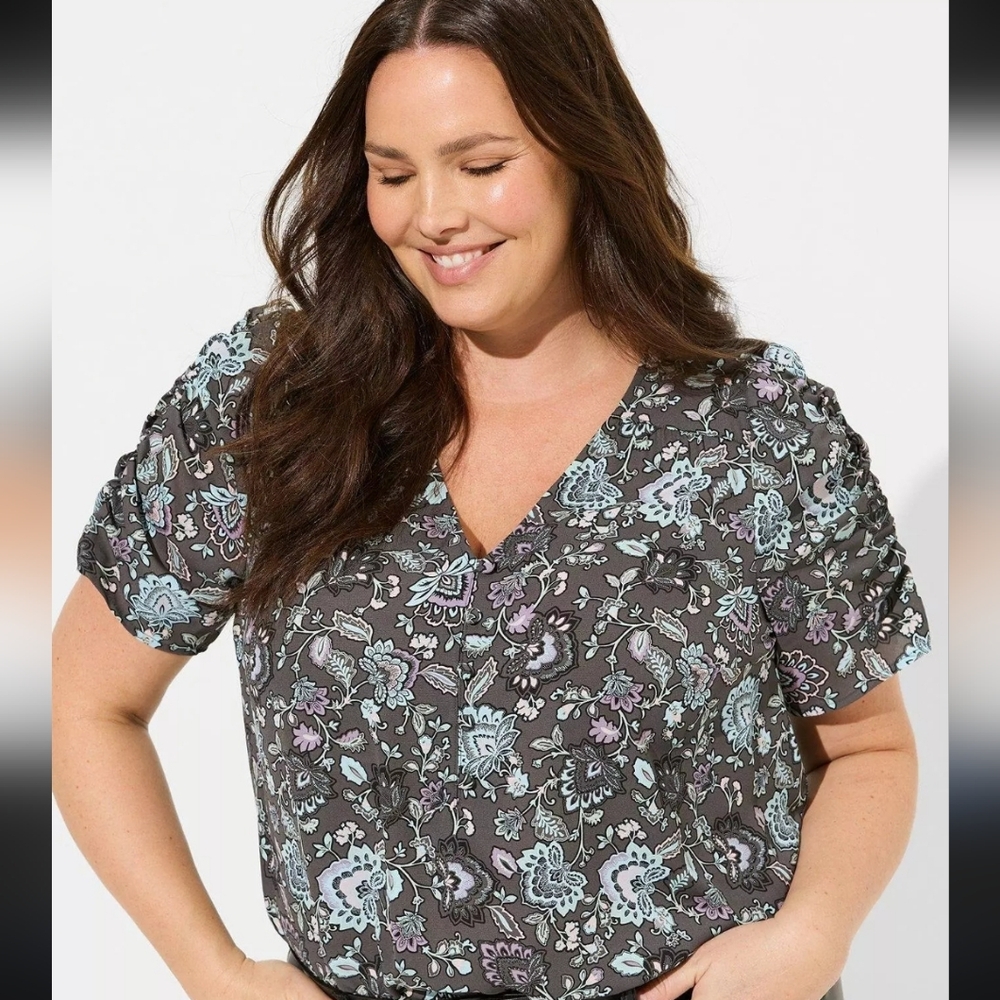 TORRID Women’s V-Neck Floral Print Harper Top — Grey with Pastel Accents